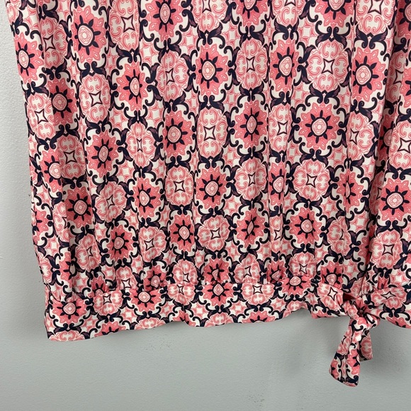 Lands' End Pink Black Floral Geometric Print Short Sleeve Rash Guard Swim Shirt - Picture 6 of 9